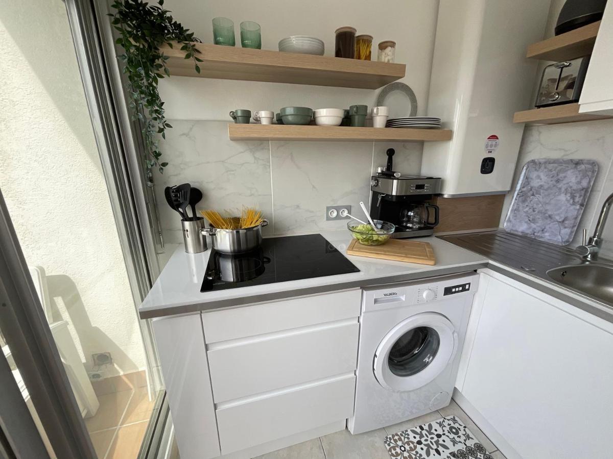 Studio Le Vue Mer Acces Direct A La Plage Parking Prive Clim Belle Terrasse 르그로뒤후아 외부 사진